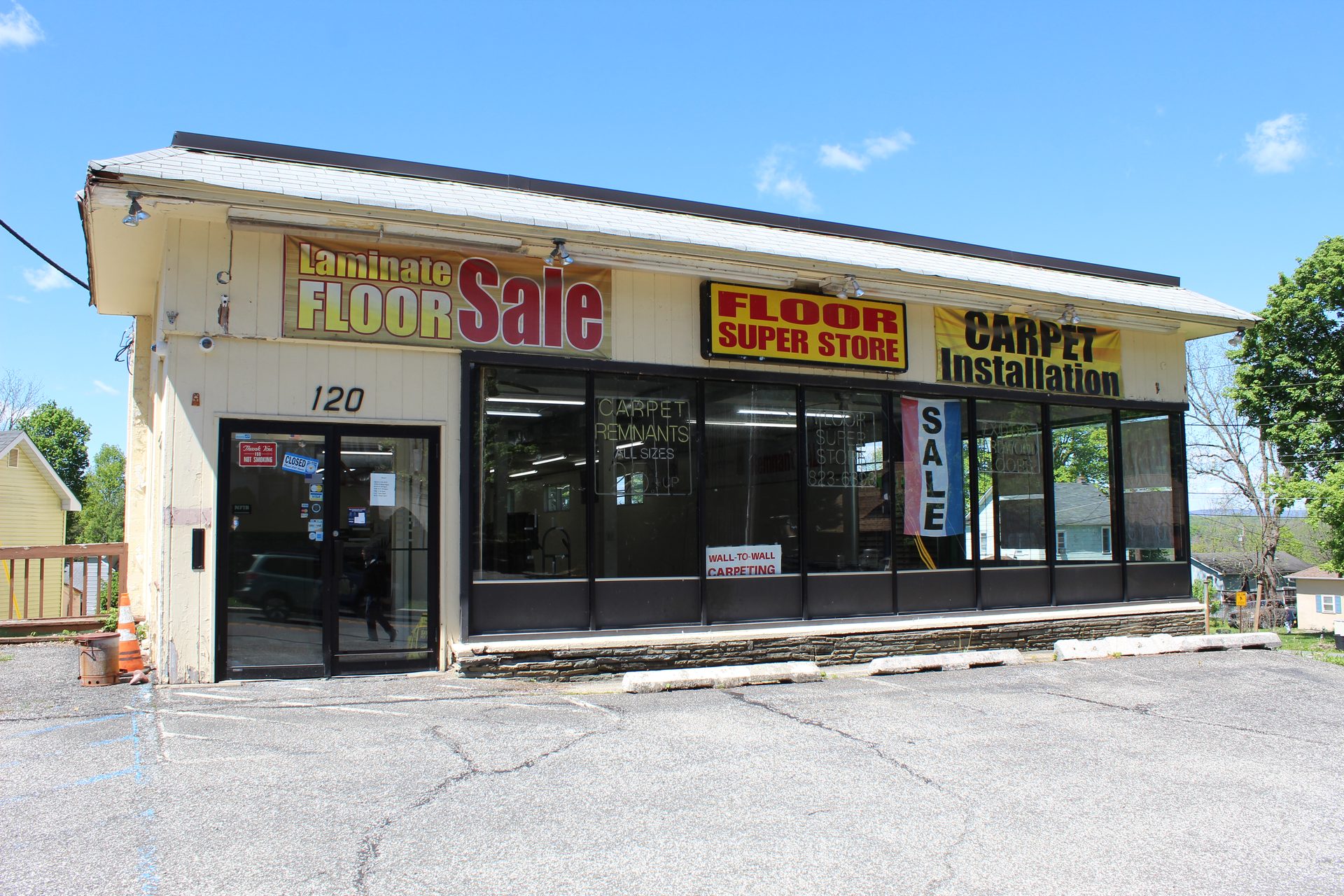 commercial building — Commercial Building, Hamburg, NJ 07419, USA